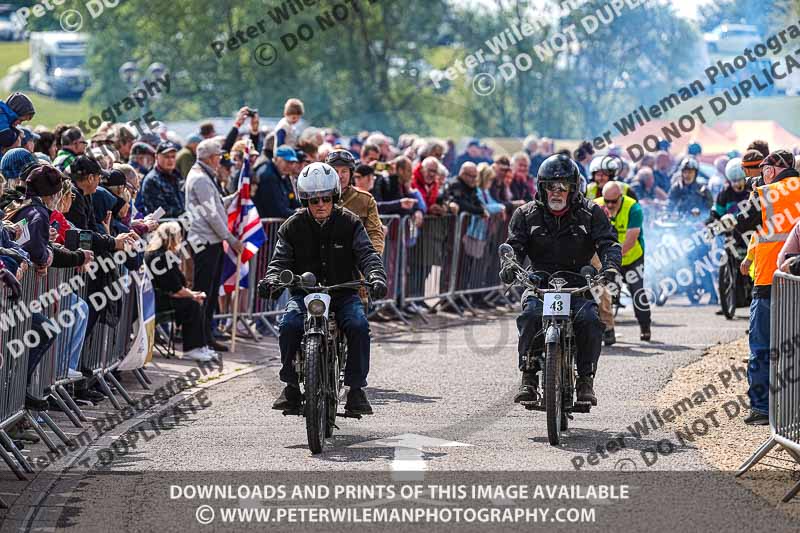 Vintage motorcycle club;eventdigitalimages;no limits trackdays;peter wileman photography;vintage motocycles;vmcc banbury run photographs